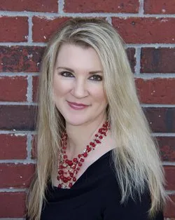 Lynn Raye Harris