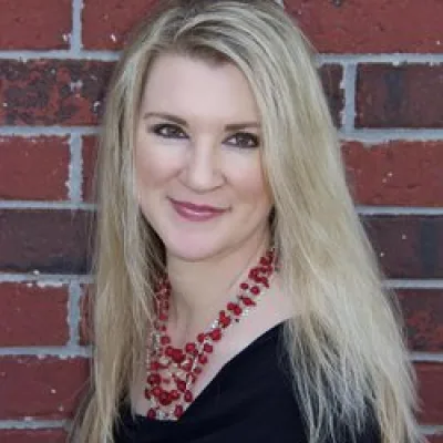 Lynn Raye Harris
