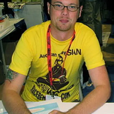 Mike Krahulik (Gabe)