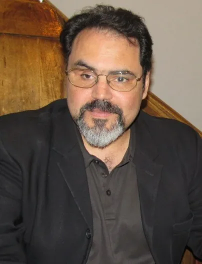 Orlando Paes Filho