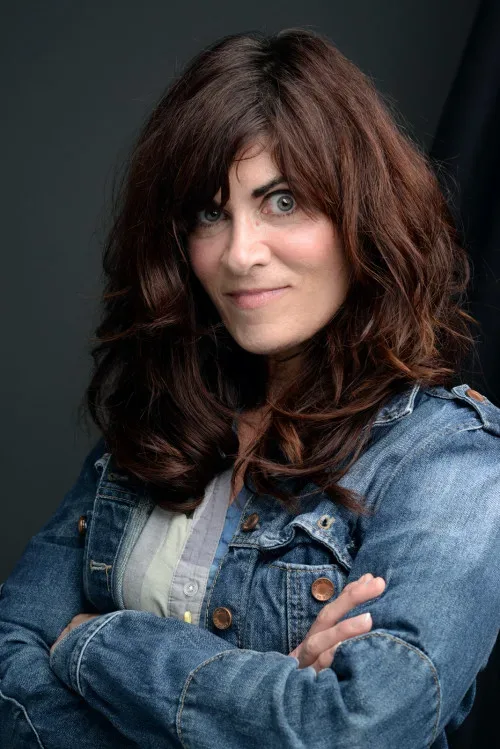 Phoebe Gloeckner