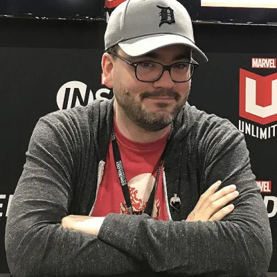 Robbie Thompson
