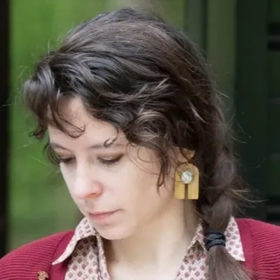 Roxanne Bee