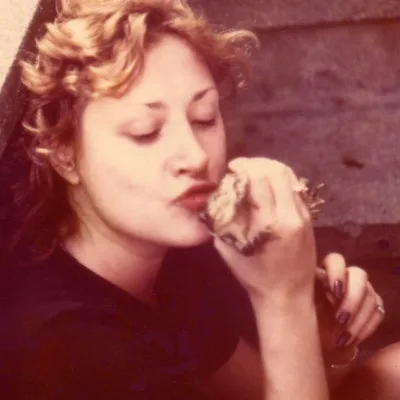 Roxanne Starr