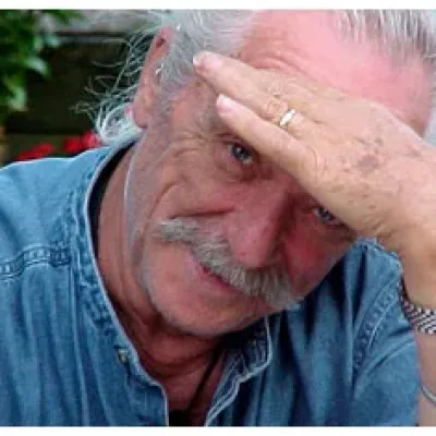 Sam Glanzman