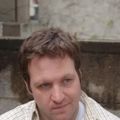 Sean Lewis