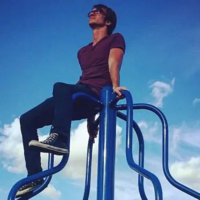 Shane Lewis