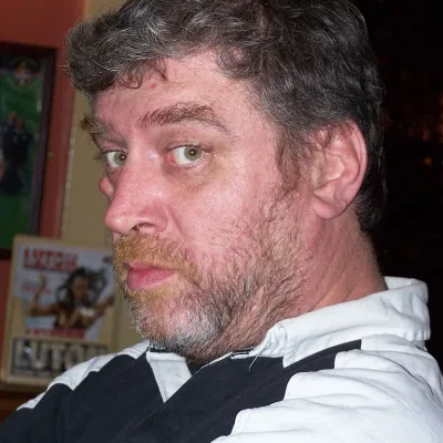 Steve Dillon