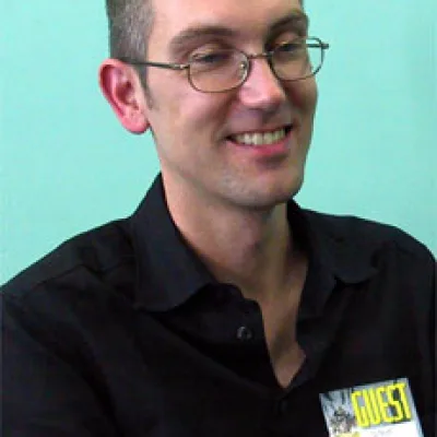 Steve Yeowell