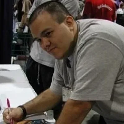 Tony Aviña