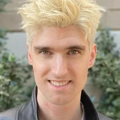 V Ken Marion