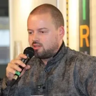Ville Tietäväinen
