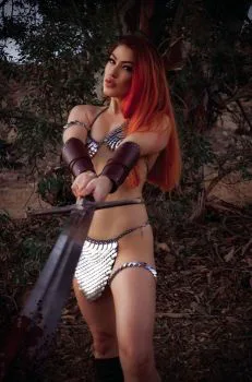 Cover of Incentive Gracie The Cosplay Lass Cosplay Photo Virgin Variant