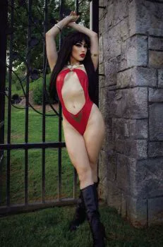 Cover of Cover G Incentive Rachel Hollon Cosplay Photo Virgin Variant
