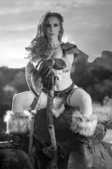 Cover of Cover S FOC Bonus Cosplay B&W Virgin Variant