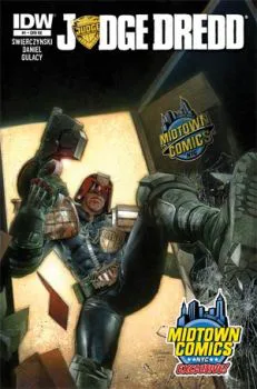 Cover of Nick Runge Midtown Comics Retailer Exclusive Edition