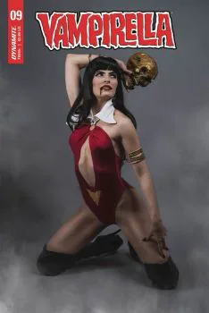 Cover of Cover E Variant Teena Titan Cosplay Photo Cover