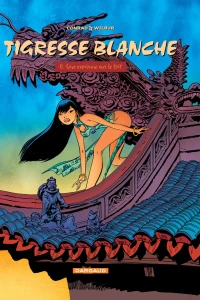 Une espionne sur le toit