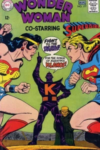 Wonder Woman and Supergirl vs the Planetary Conqueror!