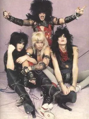 Background for Mötley Crüe